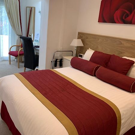 Avonpark House Bed & Breakfast สแตรทฟอร์ด อะพอน เอวอน ภายนอก รูปภาพ